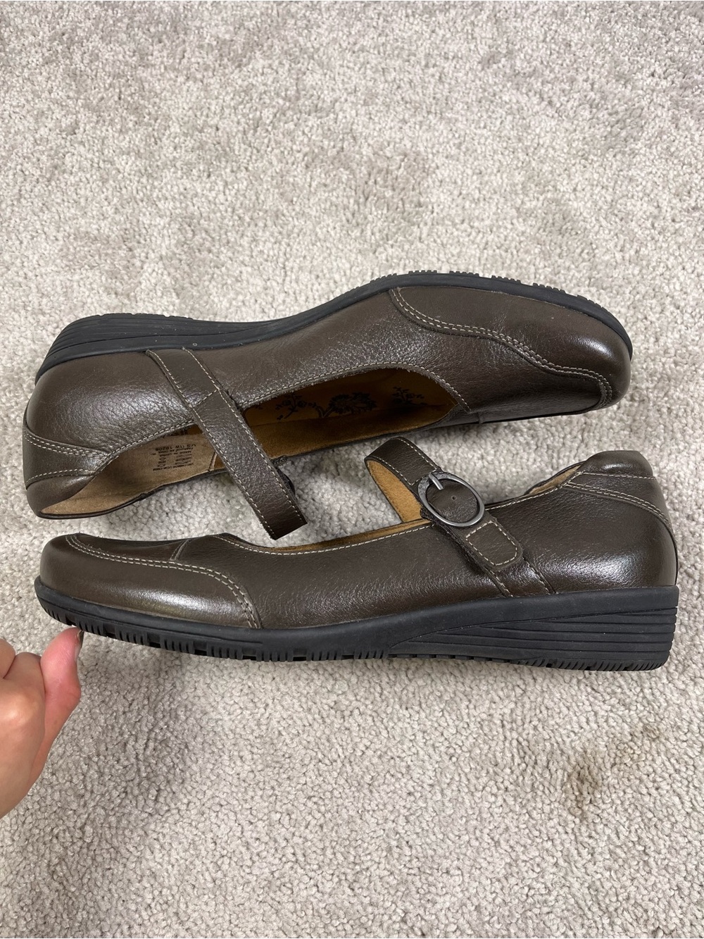 Taos Uncommon Mary Jane Comfort Leather Shoe Size 11W Brown Support Durable - Picture 5 of 8
